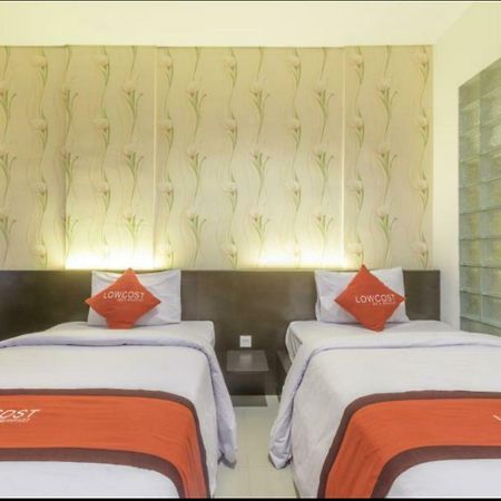 Lowcost Bed & Breakfast Jimbaran  Luaran gambar