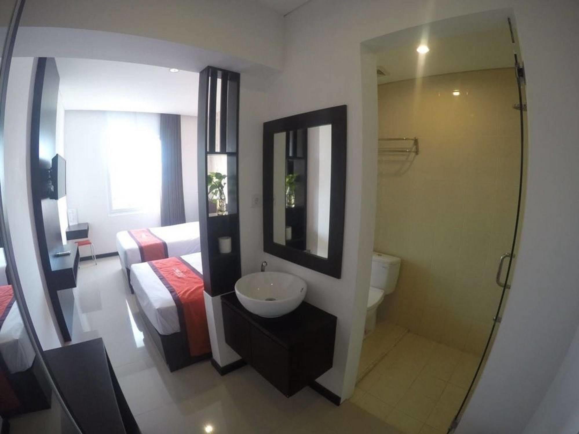 Lowcost Bed & Breakfast Jimbaran  Luaran gambar