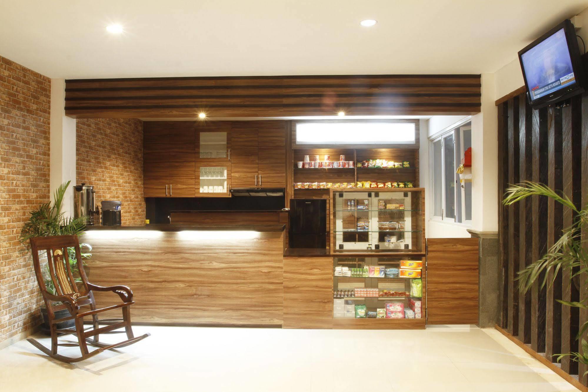 Lowcost Bed & Breakfast Jimbaran  Luaran gambar