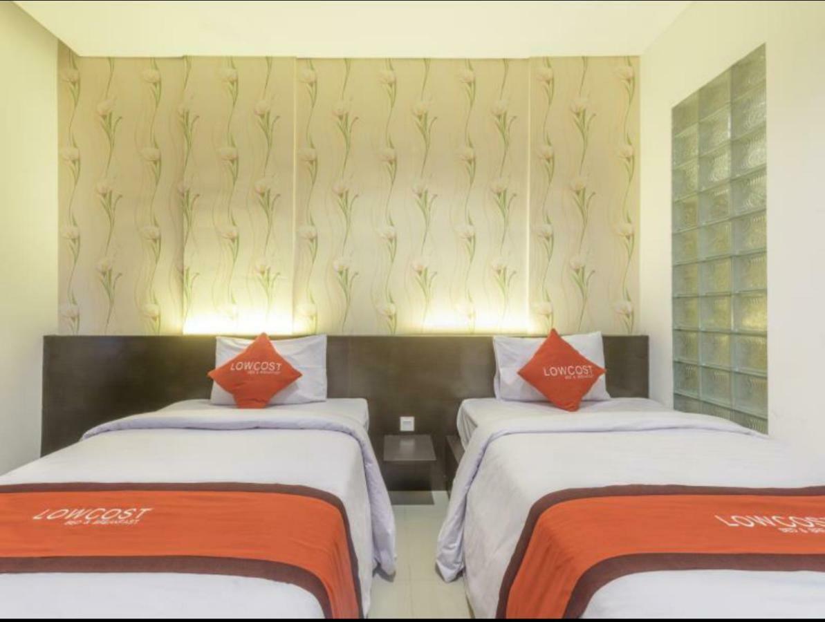Lowcost Bed & Breakfast Jimbaran  Luaran gambar